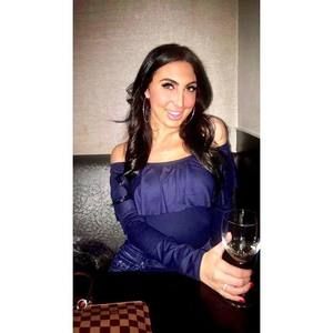 Meet your Posher, Gina